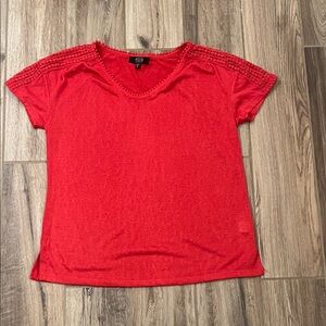 Modern Canvas Red Short Sleeve V-Neck Top